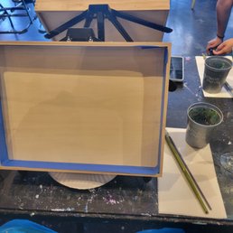 Blank tea tray ready with brushes and paint provided Blank tea tray ready with brushes and paint provided