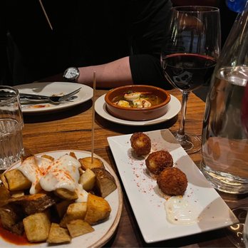Barcelona Reston - Tapas/Small Plates Near Me - Reston, Virginia