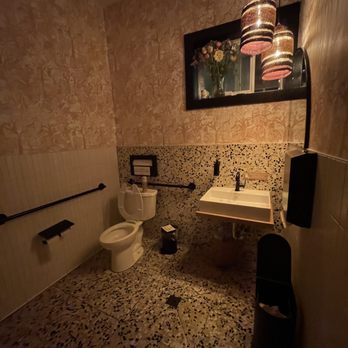 Jo's Modern Thai - Restroom was clean and smell so gooddddd - Thai Near Me - Oakland, California Jo's Modern Thai - Restroom was clean and smell so gooddddd - Thai Near Me - Oakland, California