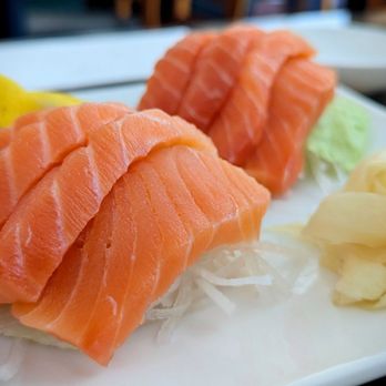 Makara Japanese Bistro - Sake Sashimi - Sushi Bars Near Me - Escalon, California Makara Japanese Bistro - Sake Sashimi - Sushi Bars Near Me - Escalon, California