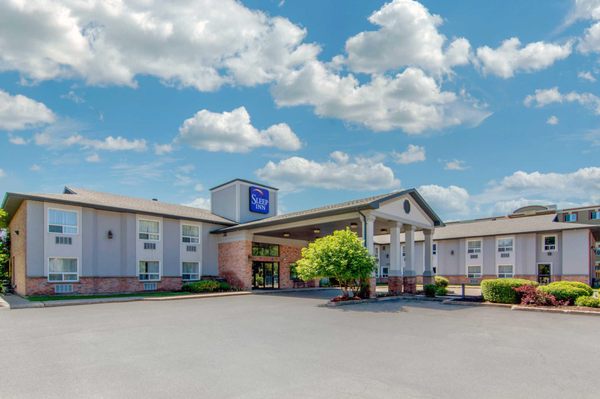 Sleep Inn by null