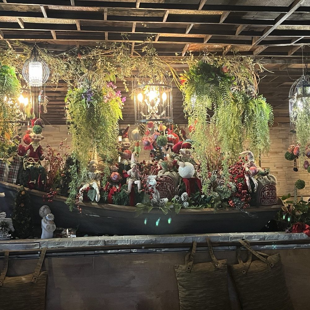 Thai Princess - Inside - Thai Near Me - Okemos, Michigan