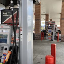 Phillips 66 - Not as busy at lunch today