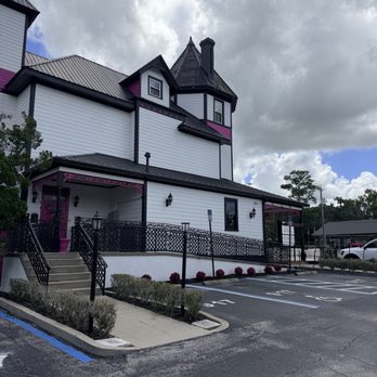 1890 Tea House - Tea Rooms Near Me - Ocala, Florida