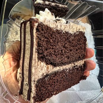 Ikraveit Foods - Vegan Oreo cake was amazing! - Burgers Near Me - Astoria, New York Ikraveit Foods - Vegan Oreo cake was amazing! - Burgers Near Me - Astoria, New York