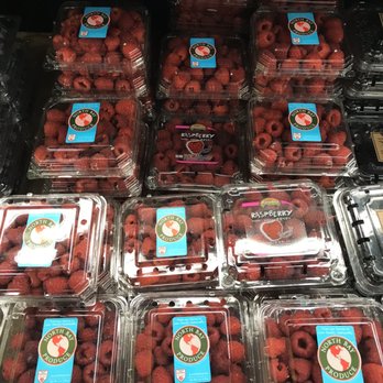 Fresh Thyme Market - Farmers Market Near Me - Rochester Hills, Michigan