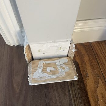 Us Hardwood & Carpet - Piece fell of this morning 10/27 - Flooring Near Me - San Mateo, California Us Hardwood & Carpet - Piece fell of this morning 10/27 - Flooring Near Me - San Mateo, California