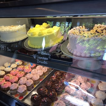 Clementine Bakery - Bakeries Near Me - Brooklyn, New York