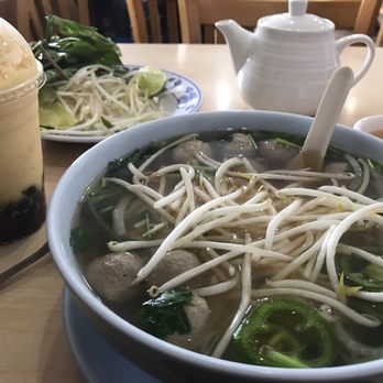Pho Nguyen - Meatball rice noodle pho with a mango smoothie with boba - Vietnamese Near Me - Milpitas, California Pho Nguyen - Meatball rice noodle pho with a mango smoothie with boba - Vietnamese Near Me - Milpitas, California