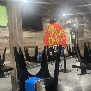 Strips N' Dips - Inside - Chicken Shop Near Me - Inglewood, California
