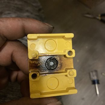 PEV Works - Phase wire box burned out because a simple nut wasn't tightened down - Bike Repair/Maintenance Near Me - San Francisco, California PEV Works - Phase wire box burned out because a simple nut wasn't tightened down - Bike Repair/Maintenance Near Me - San Francisco, California