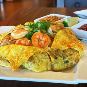 Thaicoon - BLOOMIN PAD THAI - Thai Near Me - Katy, Texas
