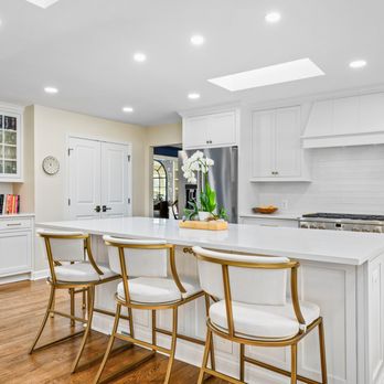 Rendon Remodeling & Design - Beautiful, spacious Kitchen Addition in Vienna, VA - General Contractors Near Me - Chantilly, Virginia Rendon Remodeling & Design - Beautiful, spacious Kitchen Addition in Vienna, VA - General Contractors Near Me - Chantilly, Virginia