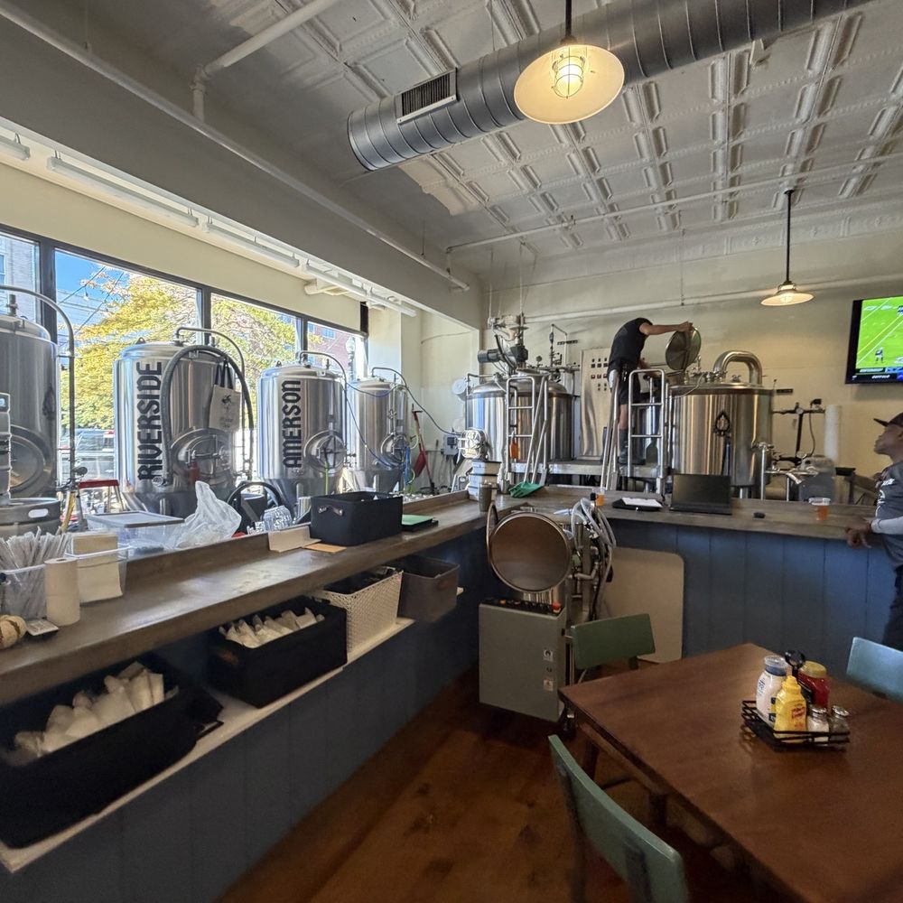 Ocmulgee Brewpub - Vats - New American Near Me - Macon, Georgia