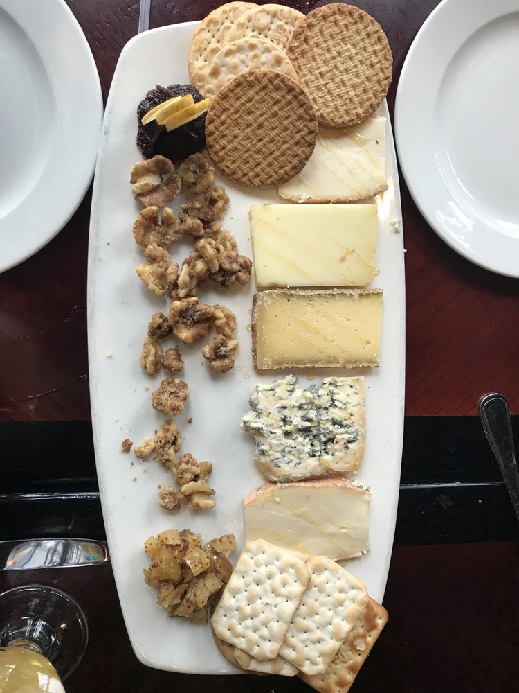 YARDLEY INN RESTAURANT & BAR 191 Photos & 305 Reviews 82 E Afton