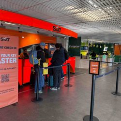 SIXT Paris CDG Airport - Sixt car rental Paris Roissy CDG Airport
