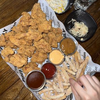 Pelicana Chicken - Crispy Boneless Chicken - Chicken Shop Near Me - Brooklyn, New York Pelicana Chicken - Crispy Boneless Chicken - Chicken Shop Near Me - Brooklyn, New York