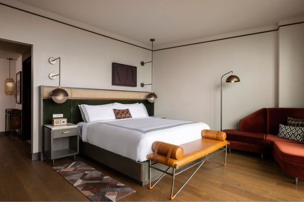 The Tess, Autograph Collection by null