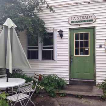 La Strada Bakery - a table and chairs outside - Bakeries Near Me - Waterbury, Vermont La Strada Bakery - a table and chairs outside - Bakeries Near Me - Waterbury, Vermont