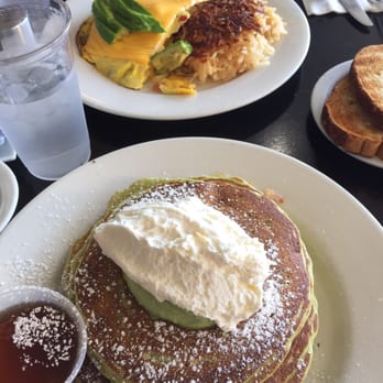 Bea Bea's - Coffee & Tea Near Me - Burbank, California