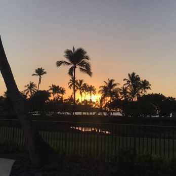 Mauna Lani Terrace Condominium - Another awesome sunset in a great apot - Hotels Near Me - Waimea, Hawaii