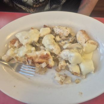 Mom's Diner - Southwestern chicken - Comfort Food Near Me - Collinsville, Oklahoma
