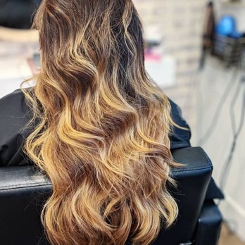 Saguaro Hair Studio - Balayage - Hair Salons Near Me - Snohomish, Washington Saguaro Hair Studio - Balayage - Hair Salons Near Me - Snohomish, Washington