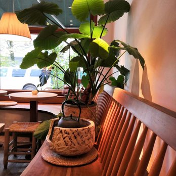 Tushita Teehaus - Inside - Tea Rooms Near Me - Munich, BY Tushita Teehaus - Inside - Tea Rooms Near Me - Munich, BY
