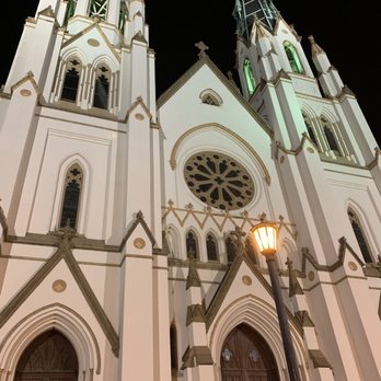 Ghost City Tours - Walking Tours Near Me - Savannah, Georgia