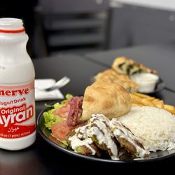 The Spinning Gyro - Falafel Platter
