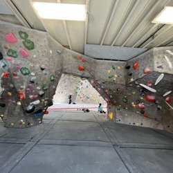 Boulder Rock Club - Bouldering
