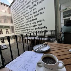 SmetanaQ Café & Bistro