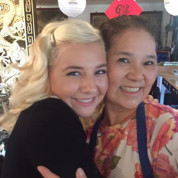 Little Szechuan - MacKenzie & Swanee (owner of LS) - Szechuan Near Me - Tempe, Arizona Little Szechuan - MacKenzie & Swanee (owner of LS) - Szechuan Near Me - Tempe, Arizona