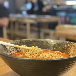 Token Ramen - Curry Shrimp Ramen