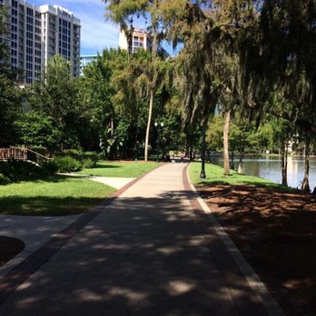 Lake Eola Park - Parks Near Me - Orlando, Florida
