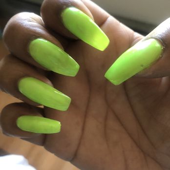 Vanity Nails - Horrible paint job (same day) - Nail Salons Near Me - Richmond, California