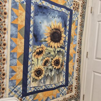 Hidden Treasures Quilt Shop - Mankato, Kansas