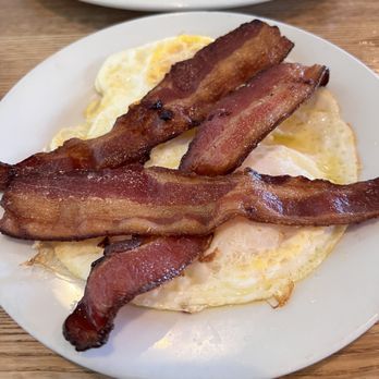 Jongewaard's Bake n Broil - American Near Me - Long Beach, California