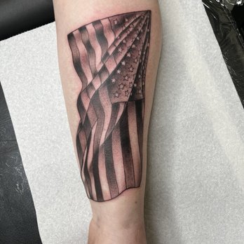 Heritage Tattoo - Tattoo Near Me - Lakeport, California