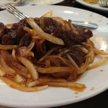 Full Yuan Seafood Restaurant - Stir Fried Beef with Onions - Chinese Near Me - Scarborough, Ontario Full Yuan Seafood Restaurant - Stir Fried Beef with Onions - Chinese Near Me - Scarborough, Ontario