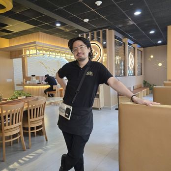 Eshin Ramen & Sushi - Avery my most person here AMAZING SERVICE AND BEYOND PROFESSIONAL!!! 3 TIMES AND HE MAKES IT BETTER EVERYTIME - Sushi Bars Near Me - Poughkeepsie, New York
