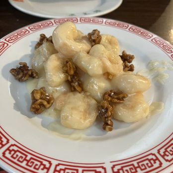Lee's Canton Restaurant - Honey walnut shrimp - Chinese Near Me - Yuba City, California Lee's Canton Restaurant - Honey walnut shrimp - Chinese Near Me - Yuba City, California