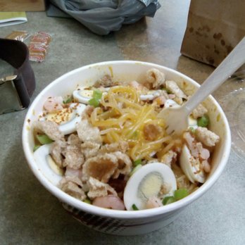 Perlas de Pilipinas - Palabok with fresh chicharon! Can't go wrong with this at $6.99. - Filipino Near Me - Toronto, Ontario Perlas de Pilipinas - Palabok with fresh chicharon! Can't go wrong with this at $6.99. - Filipino Near Me - Toronto, Ontario