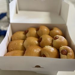 Busy B's Bakery