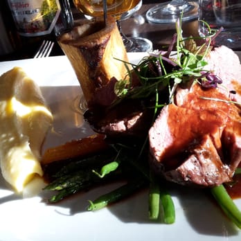 Brasserie Torntorget - Kalvfilé - Restaurants Near Me - Halmstad, N