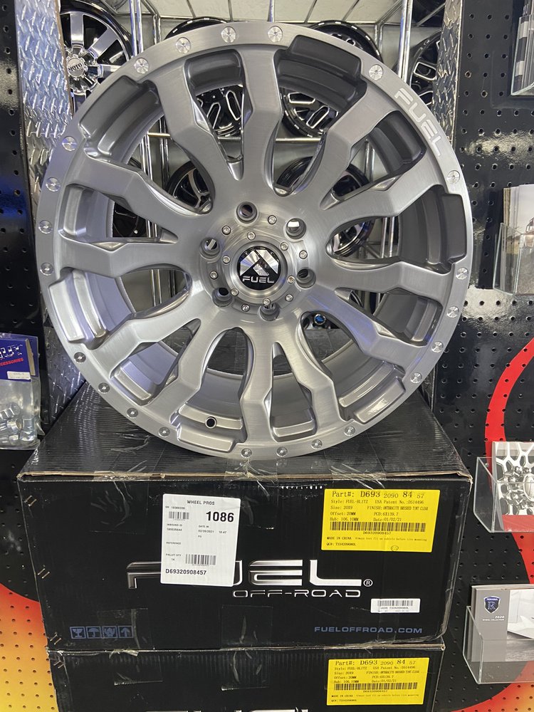 TIRE & WHEEL CONNECTION Updated August 2024 50 Photos & 26 Reviews