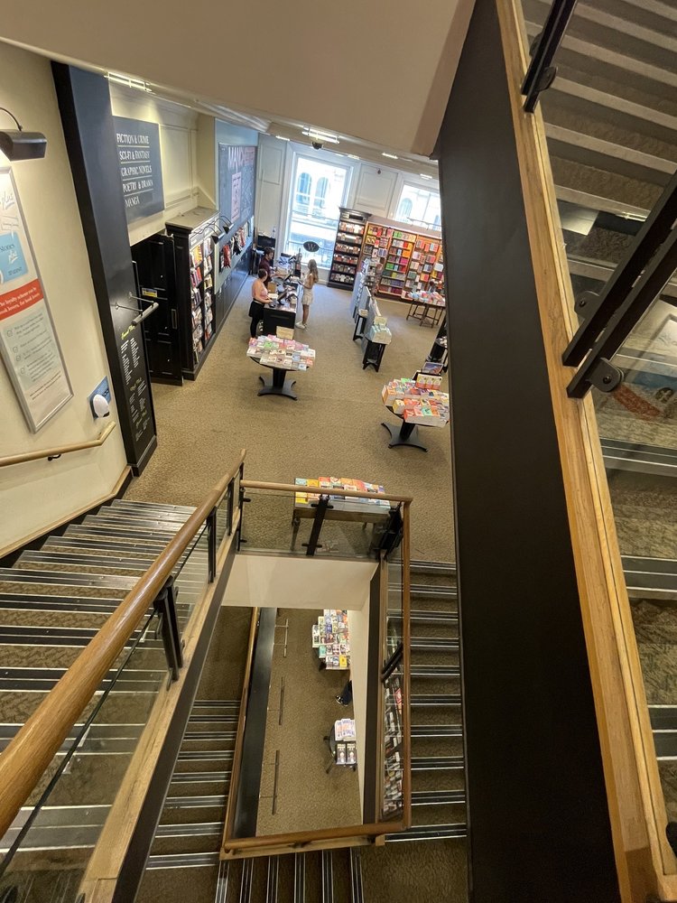 WATERSTONES Updated September 2024 23 Photos & 32 Reviews 91