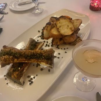 John Howie Steak Restaurant - Roasted Bone Marrow - Steakhouses Near Me - Bellevue, Washington