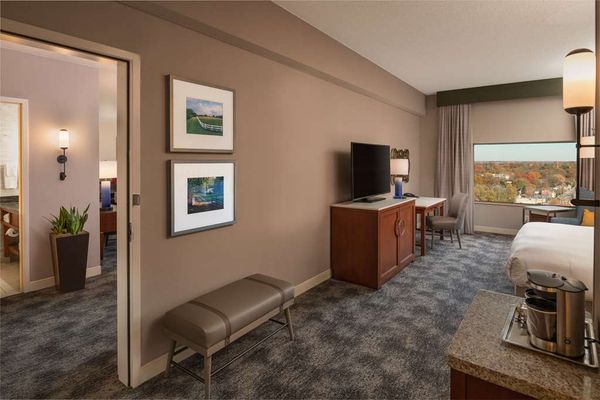 Hilton Lexington/Downtown by null