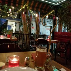 Rouge Bohème - Quiet little place about 2 blocks off of Paseo de la Reforma behind the Marriott.